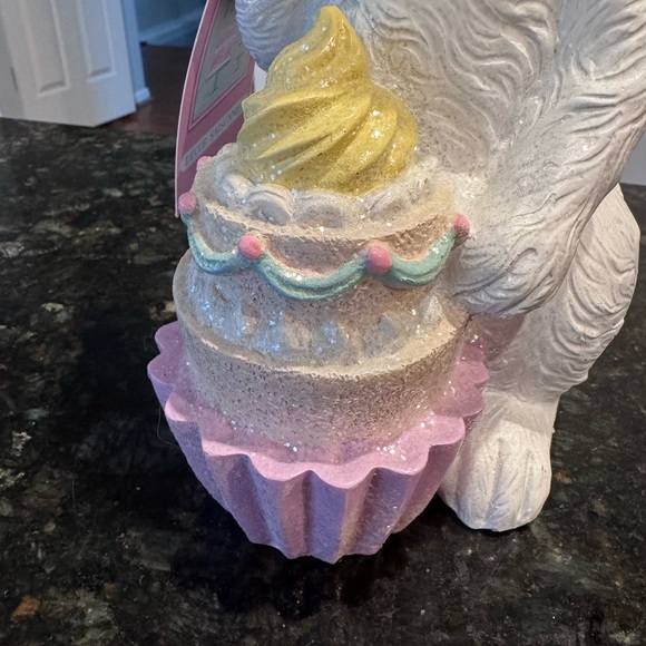 Easter Bunny With Pink Bow And Cupcakes Sweet Treats Spring Easter Decor - Picture 2 of 7